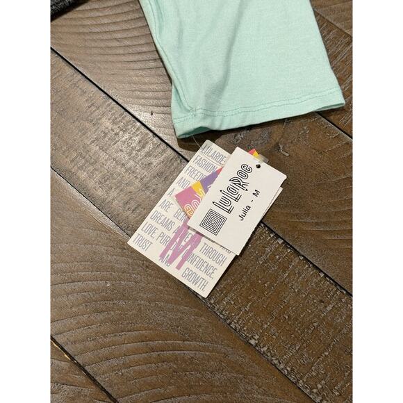 LuLaroe Julia Grey & Mint Green Short Ranglan Sleeve Dress - Women's Size M - Picture 5 of 6